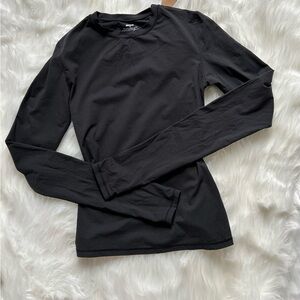 SKIMS Fits Everybody Long Sleeve Tshirt XS AP-TSH-0650